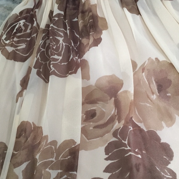 NWT Nine West silk floral beige dress size 2 - Picture 6 of 9